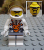 LEGO mm009 Mars Mission Astronaut with Helmet and Angry Black Eyebrows and Messy Hair
